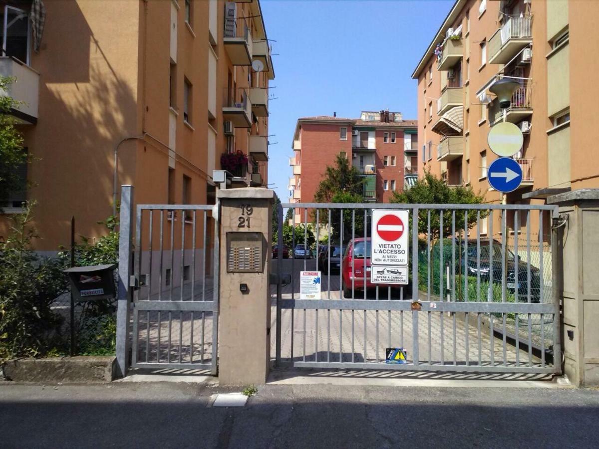 Affittacamere Gobetti Bologna Luaran gambar